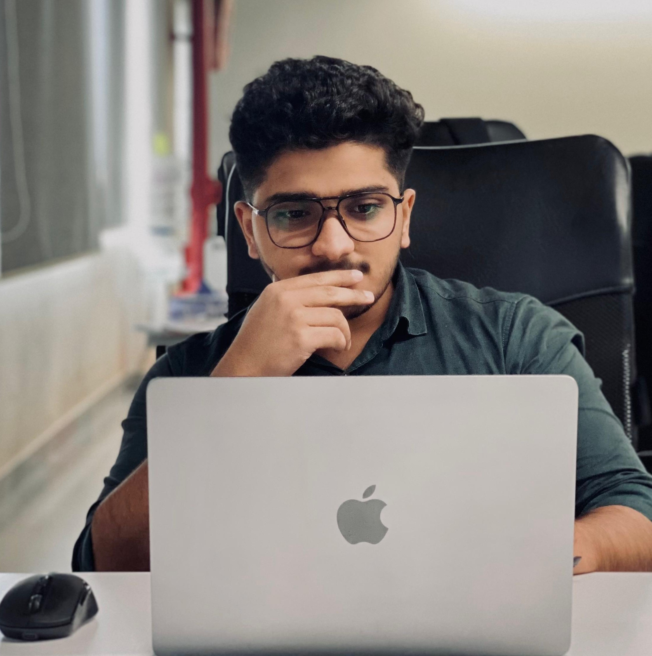 Shamveel P - Personal Portfolio Website